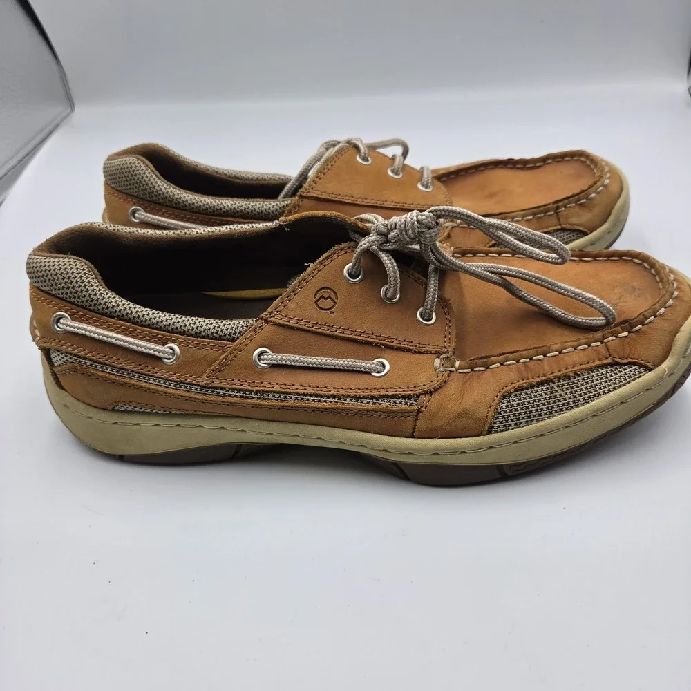 Magellan Outdoor Boat Shoes Men's Size 11 Brown Leather Lace-Up Casual Comfort